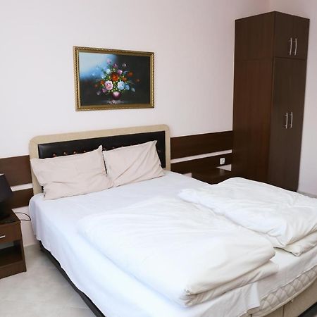 Hotel & Restaurant Ida Kŭrdzhali 外观 照片